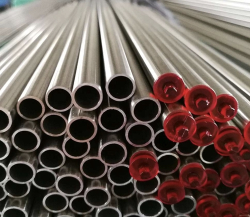 Tin tức công ty mới nhất về Xuất khẩu ống thép carbon liền mạch của Trung Quốc tăng vọt 18% trong quý 3, bất chấp những khó khăn trong thương mại toàn cầu