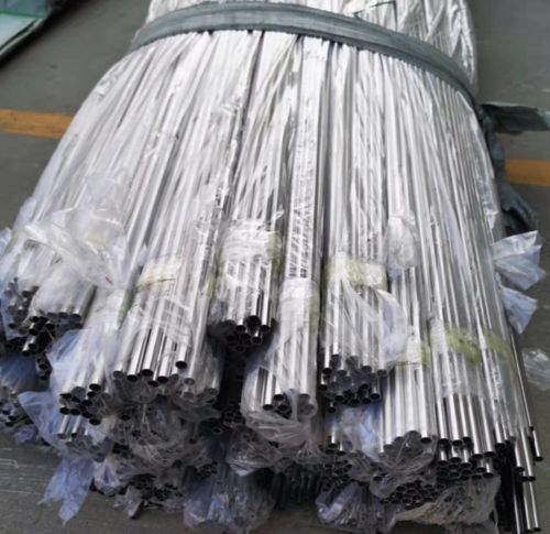 Blog công ty mới nhất về What is Seamless Stainless Steel Tube?