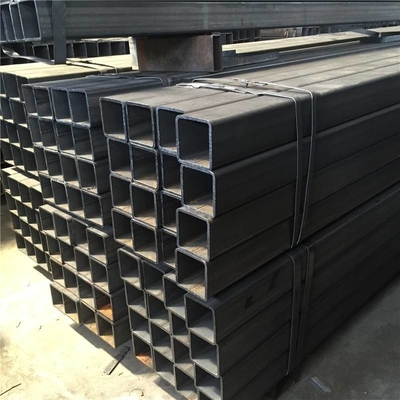Q235 A53 Ống kim loại liền mạch Hạng B Màu đen Hình vuông Đầu cuối