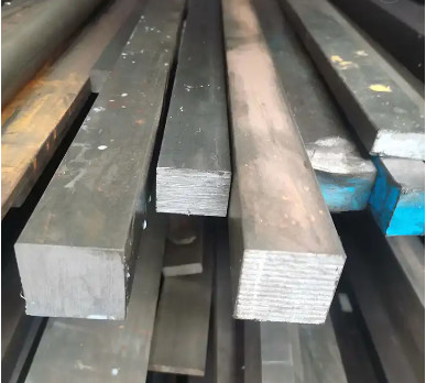 Giá tốt. 1.5”Q690D Thanh vuông bằng thép carbon rắn được đánh bóng cho công nghiệp cứng trực tuyến