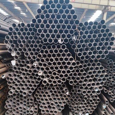 Good price Varnished cán nóng bằng thép ống liền mạch 12m E355 EN10297 A106 Hạng B Q235 trực tuyến